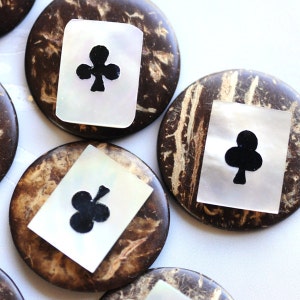 Cabochon en bois de 25 mm avec As de trèfle en nacre peinte à la main, poker, bunco, casino, bridge, jeu de cartes, quantité 1