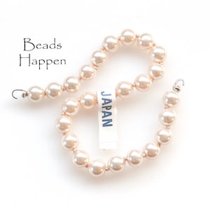 Vintage 6.5&quot; Knotted Glass Pearl Bracelet from Japan with Tips, Bracelets, Cream Glass Pearl Bracelet, Pearls, Quantity 1 strand