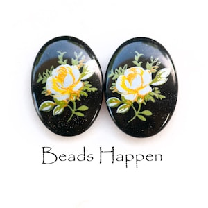 Vintage 18x13mm Ovals from Japan, Yellow White Roses Rosebud, Oval Cabochons, Black Porcelain Glass, Flowers, Flat Backs, Quantity 2