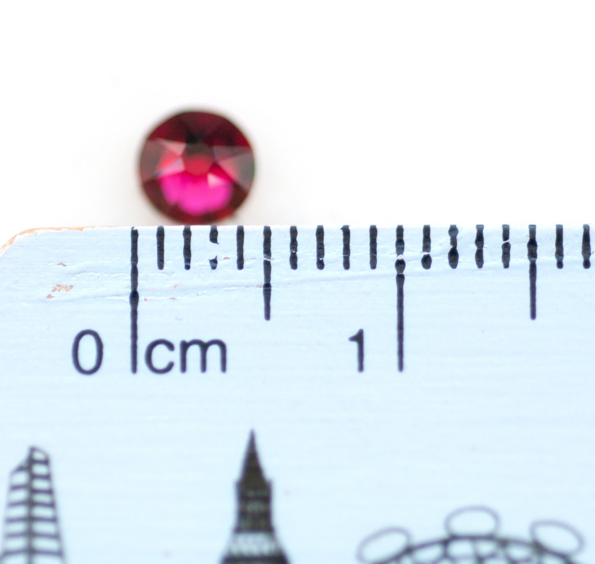 SWAROVSKI 20ss Ruby Flat Back Crystal Chatons, 20ss Chaton, Red Ruby ...