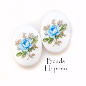 Vintage 18x13mm Ovals from Japan, Blue Roses Rosebud, Oval Cabochons, White Glass, Flowers, Flat Backs, Japanese, Quantity 2