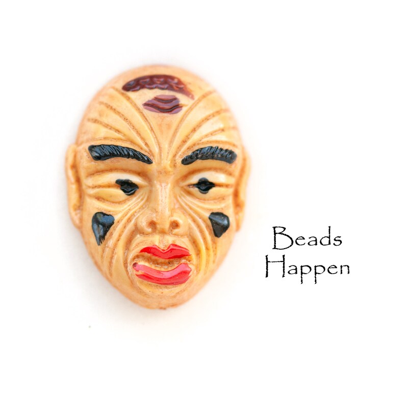 Oriental Q1-3-5-back Resin Qty 1 Mask Tribal Chinese Painted Samurai Warrior Yellow Very Unusual Vintage 24x18mm Face Cabochon