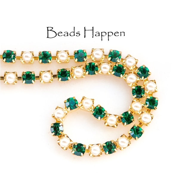 32pp 4mm Swarovski Crystal and Pearl Gold Plated Chain, Prong Set Emerald Green Crystals, Glass Pearls, Quantity: sold by linear foot