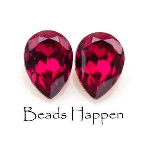 Vintage SWAROVSKI 14x10mm Pears, Ruby Red Crystal, Gold Foil Point Backs, Austrian Crystal, Article 4320, Quantity 2