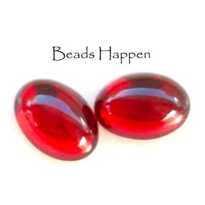 14x10mm Ruby Red Glass Oval Cabochons Cabs, Smooth Tops, Flat Foiled Backs, 14x10 ovals, Mound Tops, Czech Republic, Quantity 2