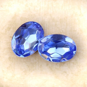 18x13mm Vintage Light Sapphire Oval Glass Stones Gems Jewels from West Germany, Foiled Backs, Quantity 2