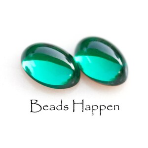 SWAROVSKI Vintage 14x10mm Emerald Green Smooth Top Glass Oval Cabochons, Gold Foiled, 14x10 Ovals, Article 2190/4, Quantity 2