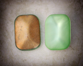18x13mm UNGEWÖHNLICHE Vintage Octagon Glas Edelsteine Juwelen Steine Frosted Peridot Grün folierte Rückseite, (Dr17-3-3-2) Menge 2