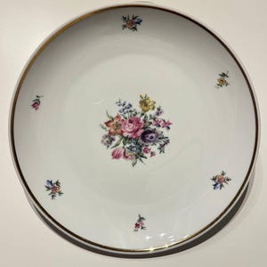 Vintage Fürstenberg Porcelain Plates - Floral Design with Gold Trim - Made in Germany