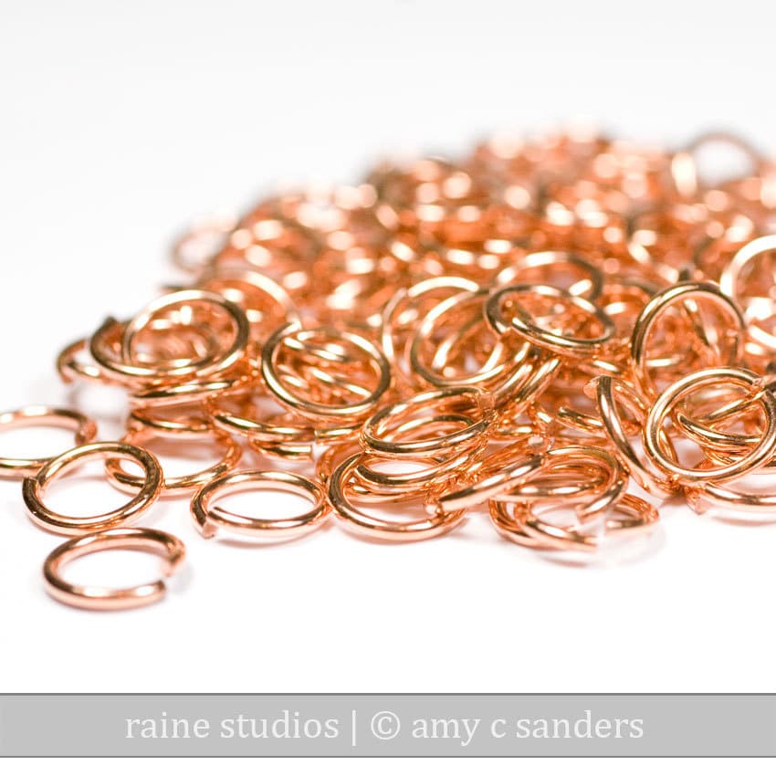 WHOLESALE Rose Gold Filled Jump Rings 18 Gauge 1x2.5mm - Red/pink WHOLESALE Rose Gold Filled Jump Rings 18 Gauge 1x2.5mm - Red/pink