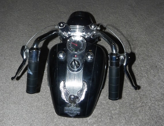 Vintage 1990s Rare Genuine HARLEY DAVIDSON Tank Am-fm Radio in