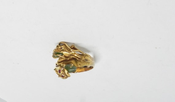 Beautiful Old 10K Gold Dragon Ring with Green Jad… - image 1