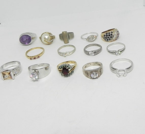 Beautiful Vintage Assortment Of 14 Cocktail Rings… - image 8