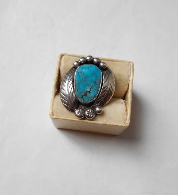 Vintage Navajo Silver & Turquoise Ring--The Class… - image 1