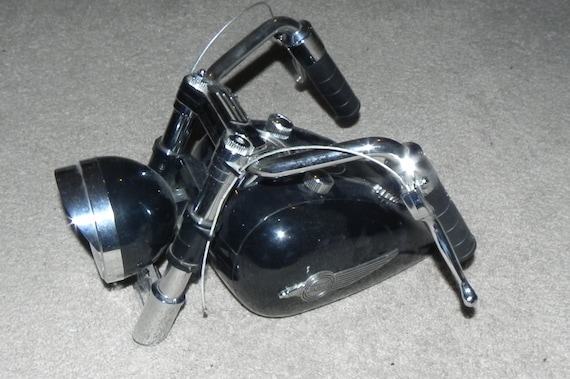 Vintage 1990s Rare Genuine HARLEY DAVIDSON Tank Am-fm Radio in