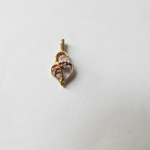 Lovely Vintage Gold Heart Pendant with Diamonds and tiny Gold nuggets. Superb.