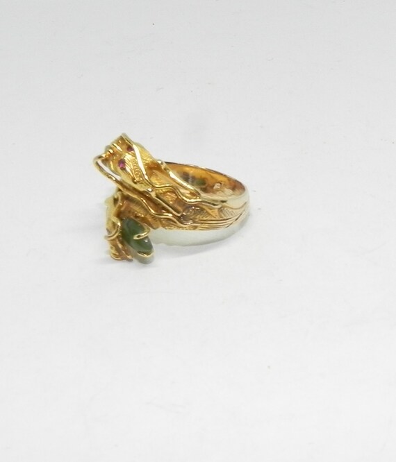 Beautiful Old 10K Gold Dragon Ring with Green Jad… - image 5
