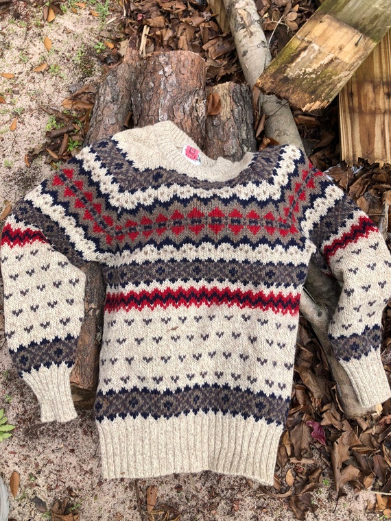 Vintage Women’s Woolrich Wool Sweater