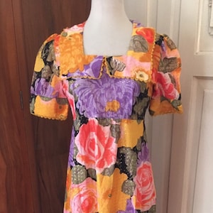 60s 70s vestido maxi metálico / floral / manga abullonada / busto 36&quot;