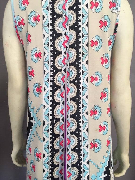 Vintage 1960s 70s dress/bombshell wrap psychedeli… - image 9