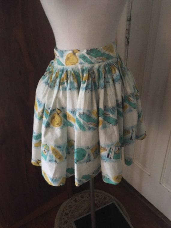 50s novelty print/ vintage apron/ 64,000 question! - image 6