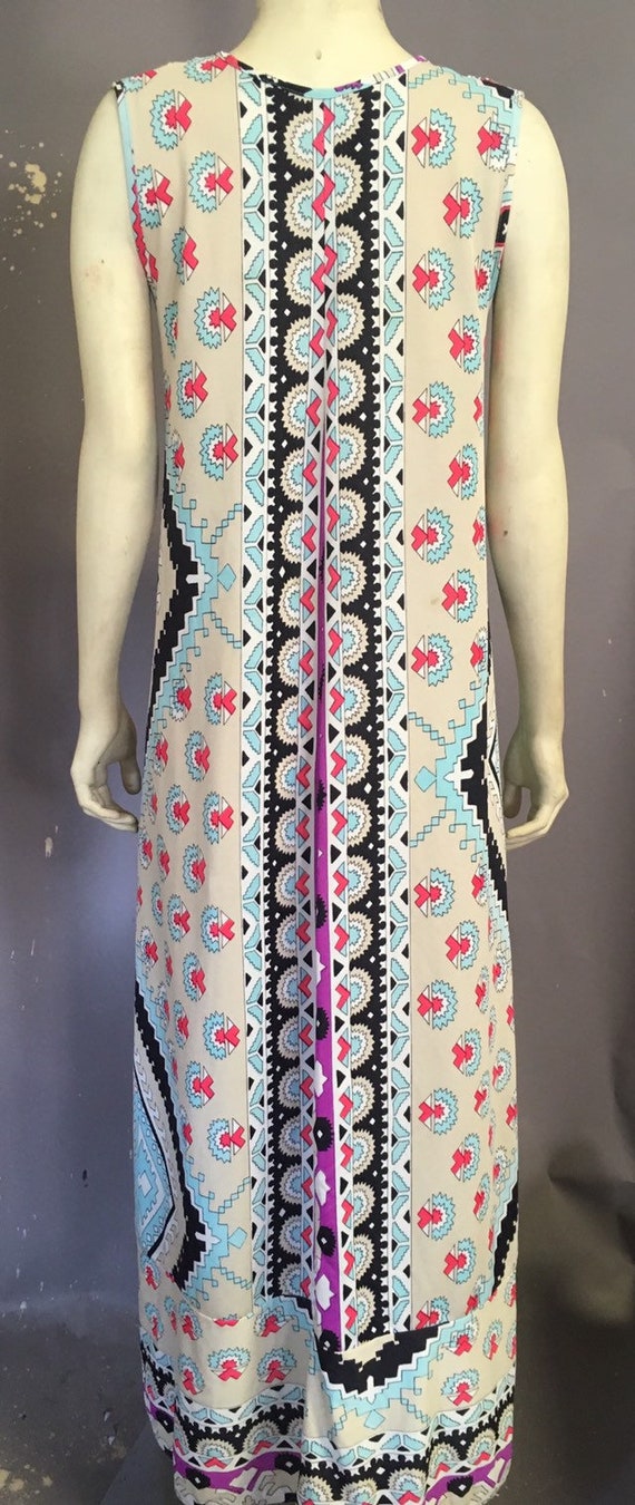 Vintage 1960s 70s dress/bombshell wrap psychedeli… - image 4