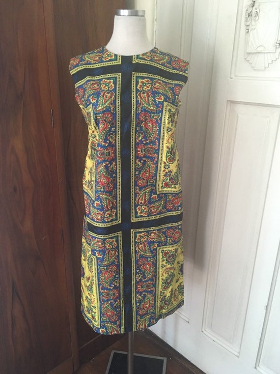 Vintage 60s 70s cotton shift dress/ paisley bandan