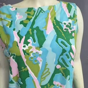 Vintage 60s  1970s psychedelic dress/  abstract blue lime pink turq/ painterly pucci style print/ bust= 40”