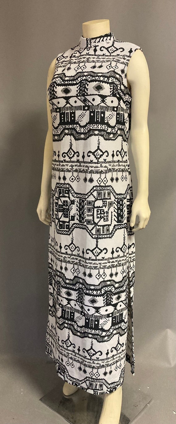 Vintage 1960s 70s  dress/Mod Maxi sheath/ Black Wh