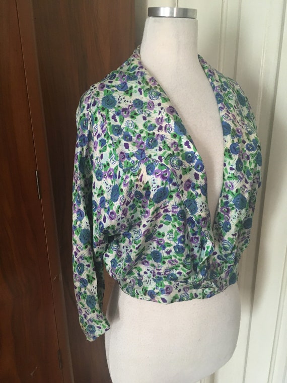 1950s crop jacket/ amazing silk floral print!! Si… - image 1