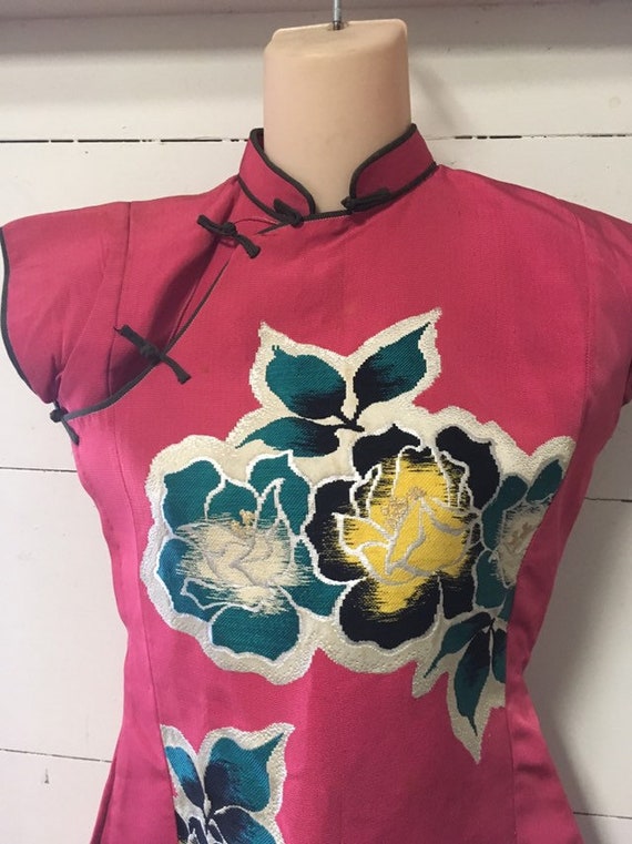 1950's 60s  dress/ Asian Qipao Cheongsam  Embroide