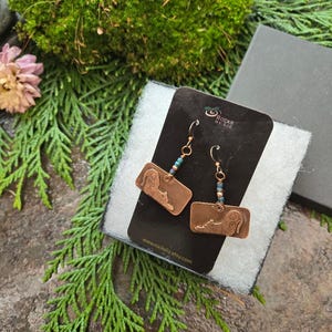 Artisan Copper Etched Stretching Cat Earrings