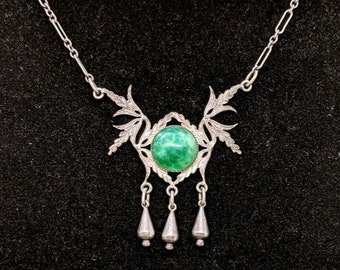 Art Deco Necklace, Antique Rhodium Plated Peking Glass Necklace, Vintage Silver Green Glass Necklace, Paperclip Thistle Dangle Necklace