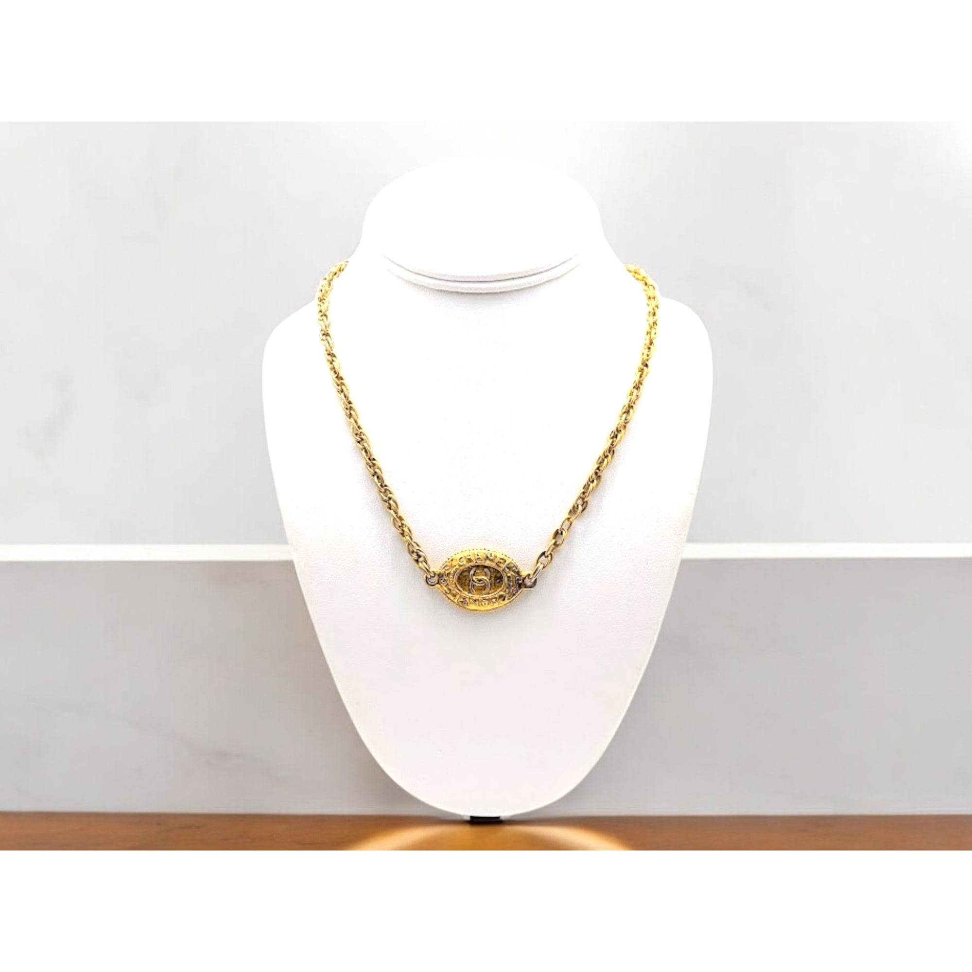 Chanel logo necklace - Etsy 日本