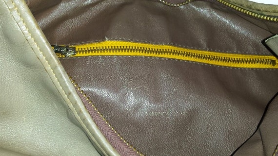 Vintage Tan Leather Salvatore Ferragamo Handbag -… - image 4