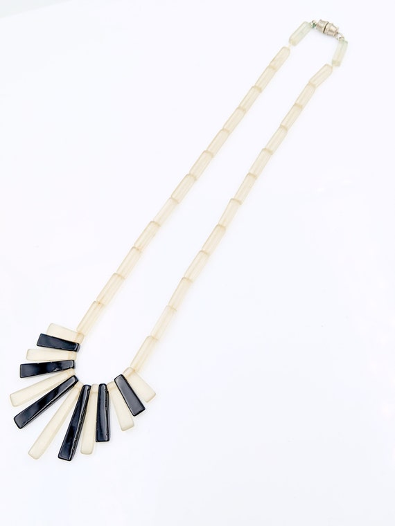 Art Deco Frosted Glass & Black Jet Disk Necklace,… - image 2