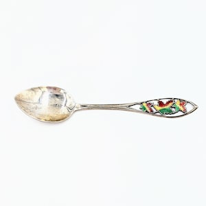 Vintage Sterling Quebec Canada Enamel Maple Leaf Souvenir Collectible Collector Spoon