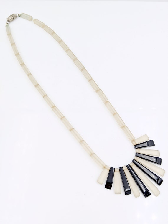 Art Deco Frosted Glass & Black Jet Disk Necklace,… - image 6