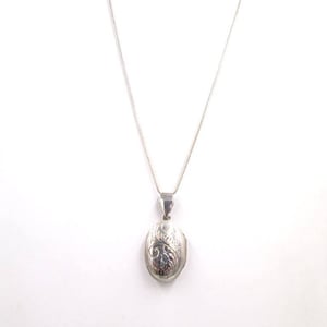 Vintage Large Sterling Oval Locket Pendant Necklace - Etched Sterling Puffy Oval Locket - Sterling Silver Oval Locket & Chain Locket