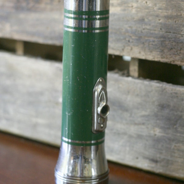 Vintage Eveready Flashlight Made in USA Model 2251
