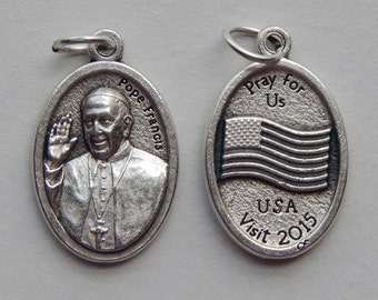 Patron Saint Medal Finding - Pope Francis, USA Visit 2015, Die Cast Silverplate, Silver Color, Oxidized Metal, Made in Italy, Charm