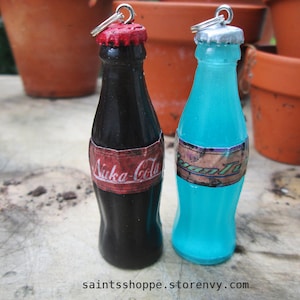 Wasteland Cola Charms (Glow in the Dark)