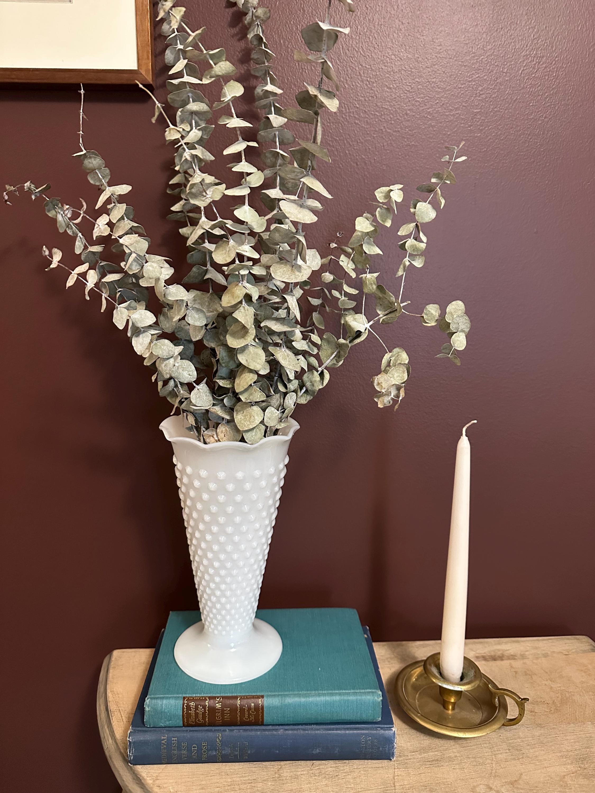 ヴィンテージ ホワイト ミルク ガラス ホブネイル 花瓶 - Etsy 日本