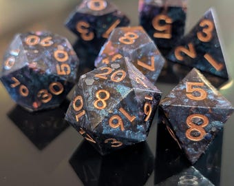 Custom D&D Dice Set – Bespoke 7-Piece Polyhedral RPG Dice