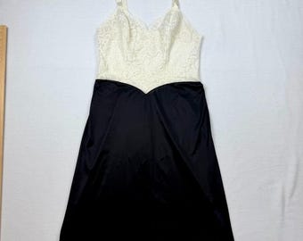 Vestido lencero vintage Vanity Fair para mujer, talla 32, negro, blanco, nailon, encaje, lencería, camisón.