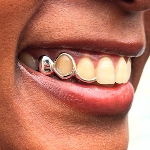 Open Face Window Plain & Tip Cap– Custom Made Gold And Silver Grillz | Personalized Grillz Sets FREE Mold Kit + Free Shipping!