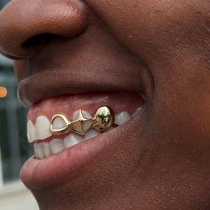 Open Face Window, Star And Plain Cap– Custom Made Gold & Silver Grillz | Personalized Grillz Sets FREE Mold Kit + Free Shipping!