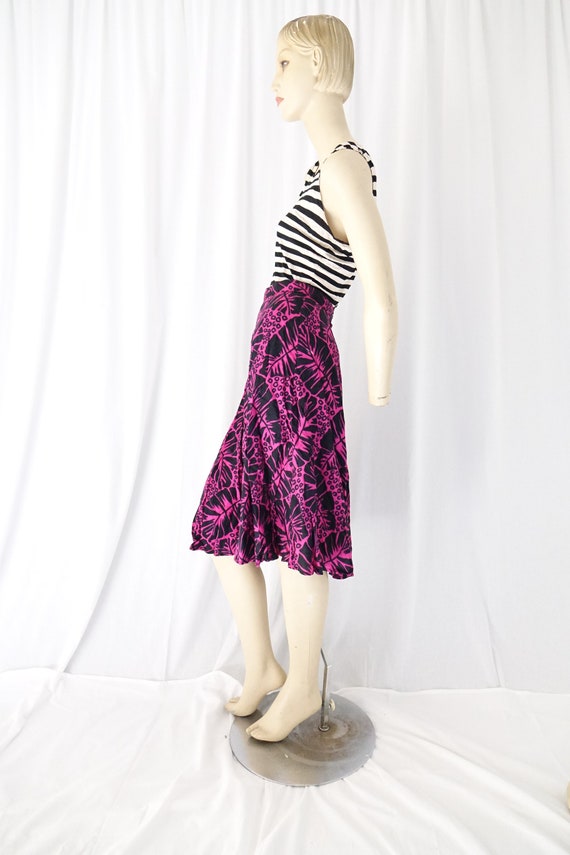 high waist skirt fuchsia black leaves vintage 198… - image 5