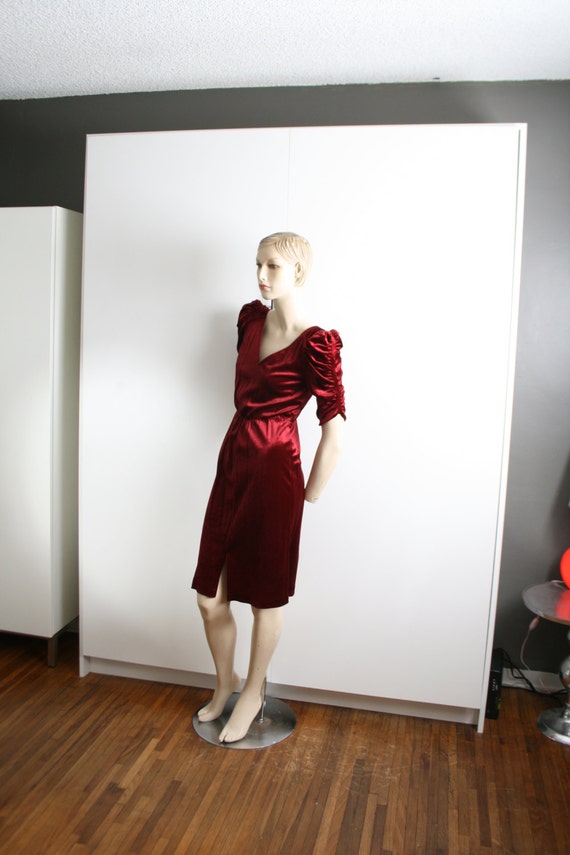 gathered sleeves burgundy velvet dress vintage 198