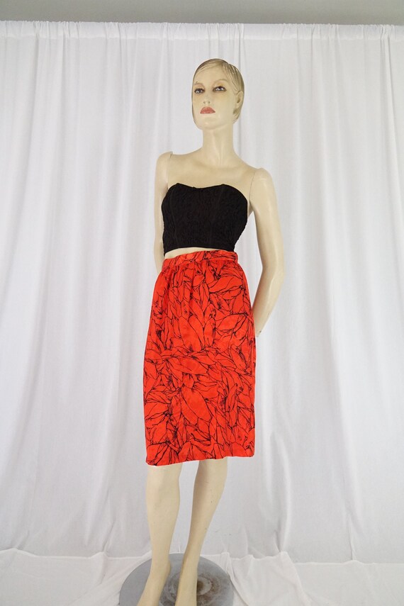 abstract leaf floral red skirt vintage 1980s